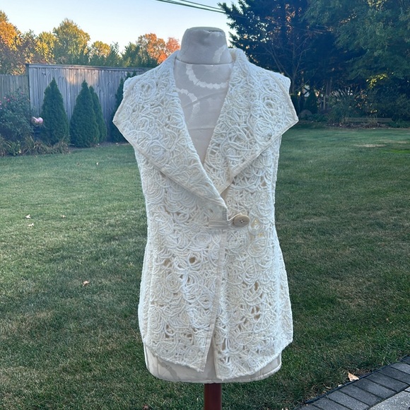 NWT Carlisle Per Se Italian Felted Wool Lace Vest Per Se Per Marine - Picture 2 of 14